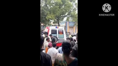 வாணியம்பாடி: கிருஷ்ணாபுரம் பகுதியில் பள்ளி பேருந்தில் சிக்கி ஒன்றரை வயது ஆண் குழந்தை தாய் மற்றும் சகோதரிகள் கண்முன்னே உயிரிழந்த சோகம்