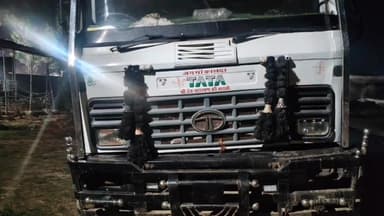 माण्डलगढ़: काछोला पुलिस ने अवैध बजरी परिवहन पर की बड़ी कार्रवाई, एक डंपर किया ज़ब्त