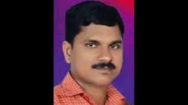 കാസര്ഗോഡ്: കുണ്ടംകുഴിയിലെ ഇലക്ട്രിക് വർക്ക് ഷോപ്പ് ഉടമയെ തൂങ്ങിമരിച്ച നിലയിൽ കണ്ടെത്തി