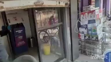 आरा: चंदवा हाउसिंग मोड़ स्थित एसबीआई एटीएम में अज्ञात अपराधियों ने एटीएम काटने का असफल प्रयास किया