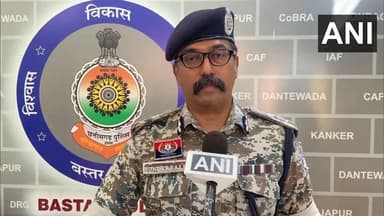 जगदलपुर: दुर्दांत माओवादी माड़वी हिड़मा के मारे जाने पर बस्तर आईजी सुंदरराज पी ने दी प्रतिक्रिया, कहा- कोई दूसरा रास्ता नहीं