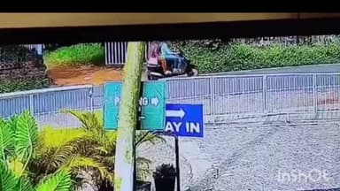 പൊന്നാനി: ചങ്ങരംകുളം FLG ഓഡിറ്റോറിയത്തിന് മുൻവശത്ത് നായ പുറകെ ചാടി സ്കൂട്ടർ മറിഞ്ഞ് യുവതിക്ക് പരിക്ക്