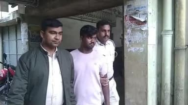 রানাঘাট ২: শান্তিনগরে চুরির অভিযোগে হিজুলি থেকে গ্রেফতার এক যুবককে পুলিশ হেফাজতে পাঠালো রানাঘাট আদালত