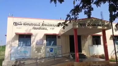 ಚಳ್ಳಕೆರೆ: ಗೋಪನಹಳ್ಳಿ ಗ್ರಾಪಂ ವ್ಯಾಪ್ತಿಯ ರೆಡ್ಡಿಹಳ್ಳಿ ಗ್ರಾಮದ ಸ್ಮಶಾನದ ಒತ್ತುವರಿ ತೆರವುಗೊಳಿಸಬೇಕು ಎಂದು ದಲಿತರ ಆಗ್ರಹ