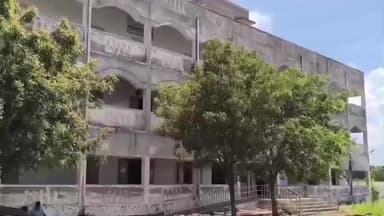 விளாத்திகுளம்: புதூர் அரசு மேல்நிலைப் பள்ளியில் மாணவிகளுக்கு பாலியல் தொல்லை கொடுத்த இயற்பியல் ஆசிரியர் போக்சோ சட்டத்தின் கீழ் வழக்கு பதிவு