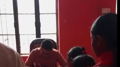 निचलौल: सिसवा में बढ़ती ठंड से ओपीडी में बुखार और जुकाम के मरीजों की संख्या बढ़ी