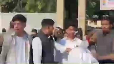 ऋषिकेश: हरिद्वार रोड पर पीजी कॉलेज में सभी गेटों पर तालाबंदी, किया पुतला दहन, यूनिवर्सिटी ने 10 सूत्रीय मांगों का भेजा जवाब