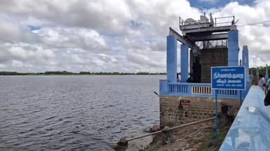 விக்கிரவாண்டி: வீடூர் அணையில் இருந்து விவசாய பாசனத்திற்கு பாசன கால்வாய் வழியாக நாளை(19.11.2025) தண்ணீர் திறப்பு பொதுப்பணித்துறை அறிவிப்பு