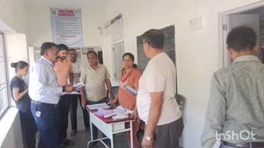 બાલાસિનોર: જિલ્લાના વિવિધ મતદાન મથકો ઉપર મતદાર યાદી સુધારણા અંતર્ગત કામગીરી હાથ ધરાઈ