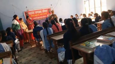 फिरोजाबाद यातायात पुलिस ने दाऊ दयाल गर्ल्स इंटर कॉलेज में नुक्कड़ नाटक सभा का आयोजन किया गया।
#फिरोजाबाद #यातायात #ट्रै...