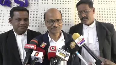 ପାଟଣାଗଡ: ପାର୍ଶଳ ବୋମା ର ରଚିୟତା ସରକାରୀ ଓକିଲ କଚେରୀ ପରିସରରେ ରଖିଛନ୍ତି ପ୍ରତିକ୍ରିୟା