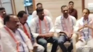 వర్ధన్నపేట: ప్రెస్ క్లబ్లో ఏర్పాటు చేసిన మీడియా సమావేశాలు బీజే సంఘం నేతలు m ప్రస్తుత ఛానల్ మరియు పత్రిక రంగంలో m అవకతవకాలు ఉన్నాయని