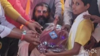 विजयराघवगढ़: गर्म वस्त्र पाकर खिले छात्रों के चेहरे