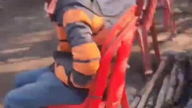 मोकामा: मोकामा में एसएस लाइट एंड पंडाल के गोदाम में लगी आग, ग्रामीणों की तत्परता से टली बड़ी घटना