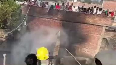 लौकही: आगजनी में लाखों की संपत्ति जलकर राख