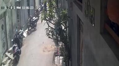 રાજકોટ પશ્ચિમ: રાજકોટના ભગવતીપરામાં બે જૂથ વચ્ચે અથડામણ, વાહનોમાં તોડફોડ, જૂવો CCTV આવ્યા સામે