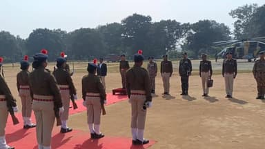 झारखंड की प्रभारी डीजीपी तदाशा मिश्रा चाईबासा पहुंची।
#citilivejharkhand #StarsEverywhere #viralreelschallenge #CASHPAYM...