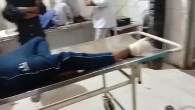 सीतापुर: टोल टैक्स के पास तेज रफ्तार कार ने मोटरसाइकिल को मारी जोरदार टक्कर, दो लोग घायल, इलाज जारी