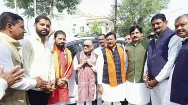 ठीकरी: सांसद खेल महोत्सव के तहत ठीकरी के शासकीय स्कूल मैदान में खेल गतिविधियों का आयोजन