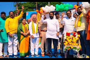 చీపురుపల్లి: చీపురుపల్లి లో సర్దార్ వల్లభాయ్ పటేల్ మార్చ్ లో పాల్గొన్న అధికారులు,ప్రజాప్రతినిధులు,యువత