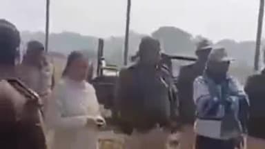 मानपुर: बांधवगढ़ टाइगर रिजर्व में 22 अधिकारियों ने सीखा वन्यजीव प्रबंधन, ट्रांसलोकेशन तकनीक व संरक्षण तकनीकों का प्रशिक्षण