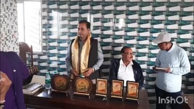 গলসি ২: সোজা কথা পত্রিকার উৎসব সংখ্যা প্রকাশিত হল গলসি চৌমাথায় এক অনুষ্ঠান ভবনে