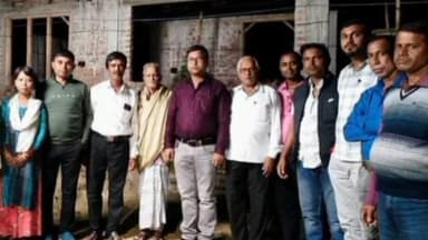 করিমগঞ্জ: উত্তর শ্রীভূমি মন্ডল BJP-র সাধারণ সম্পাদকের পিতার মৃত্যুর খবর পেয়ে বাড়িতে উপস্থিত হলেন জেলা বিজেপির এক প্রতিনিধি দল