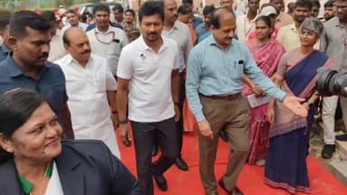 திருப்போரூர்: மேலக்கோட்டையூர் தமிழ்நாடு விளையாட்டு பல்கலைக் கழகத்தில்
5.00 கோடி ரூபாய் மதிப்பீட்டில் நீச்சல் குளத்தினை துணை முதலமைச்சர் திறந்து வைத்தார்