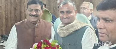 हरलाखी: हरलाखी विधायक सुधांशु शेखर ने पटना में जदयू अध्यक्ष संजय झा, बिजय चौधरी व उमेश कुशवाहा से की मुलाक़ात