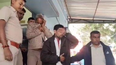 বড়ঞা: ৪৮ হাজার জাল নোটের পাহাড়! বড়ঞার রাতে বড় সাফল্য পুলিশি অভিযানে