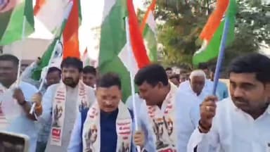 ધોળકા: સરદાર વલ્લભભાઈ પટેલની 150 મી જન્મ જયંતિ નિમિત્તે ધોળકા થી રામપુર સુધી પદયાત્રા યોજાઈ