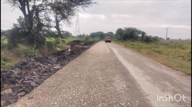 રાધનપુર: અડીયા ચંદ્રુમાણા રોડની મજબૂતીકરણની કામગીરી શરૂ કરાઇ