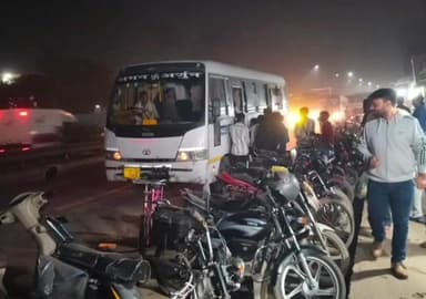 पिंड्रा: बाबतपुर में शैक्षणिक भ्रमण पर आए छात्रों के बीच हुई मारपीट, पुलिस ने किया हस्तक्षेप