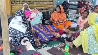 কৃষ্ণগঞ্জ: রাজ্য ও ভিন রাজ্যের কয়েকশো বাংলাদেশীকে ভারত-বাংলাদেশ সীমান্তের পথে আটকালো বিএসএফ