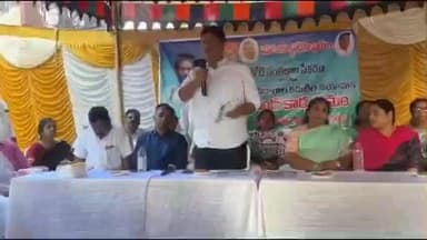 మదనపల్లె రోడ్లను రహదారుల భవనాల శాఖ మంత్రి దృష్టి సారించాలి.
వైసిపి నియోజకవర్గ ఇన్చార్జి నిసార్ అహ్మద్,