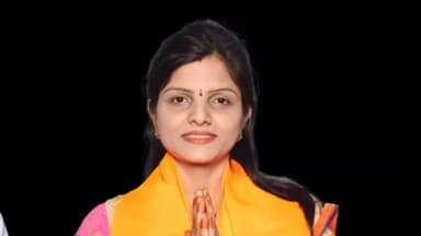 भुसावळ: भुसावळ नगरपरिषद निवडणूक प्रभाग क्रमांक 7 'अ ' मधून प्रिती मुकेश पाटील बिनविरोध