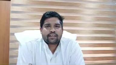 શહેરા: મોરવા હડફ ખાતે એસઆઈઆર બાબતે તાલુકા પંચાયત કચેરીના મીટીંગ હોલ માં મીટીંગ યોજાઇ હતી