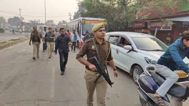 🔴 ब्रेकिंग न्यूज़ 🔴
गोण्डा: आईजी देवीपाटन रेंज अमित पाठक की अगुवाई में डग्गामार वाहनों पर बड़ी कार्रवाई!
शहर के प्रमुख...