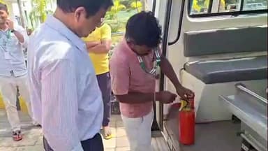 ସୋନପୁର: ସଦର ମୁଖ୍ୟ ଚିକିତ୍ସାଳୟ ପରିଷରରେ ଆଜି ଆମ୍ବୁଲାନ୍ସ ଗୁଡିକୁ ଯାଞ୍ଚ କରାଯାଇଛି।