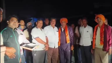 भुसावर: भुसावर से खाटू श्याम के लिए सीधी रोडवेज बस सेवा शुरू, कस्बे के लोगों ने चालक-परिचालक का किया सम्मान