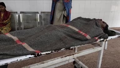 अतर्रा: पोस्ट ग्रेजुएट कॉलेज अतर्रा में मिशन शक्ति अभियान के तहत छात्रों को महिला अपराधों और साइबर फ्रॉड के बारे में जानकारी दी गई