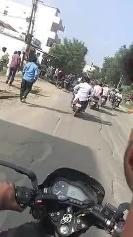 apna sahaspur patavpura me school bacche ka accident gambhir rup se
ghyal