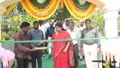 భీమవరం: బీవీ రాజు వీరమ్మ పార్క్లో బోట్ షికారును ప్రారంభించిన జిల్లా కలెక్టర్ నాగరాణి