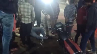 मझौली: मड़वास थाना क्षेत्र के मड़वास मार्केट में रात 12:30 बजे तेज रफ्तार बाइक सवार का एक्सीडेंट, एक गंभीर रूप से घायल