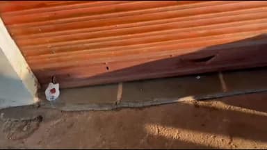 शिवपुरी: सिरसौद में सड़क पर ड्रिप लेकर घूमता दिखा मरीज, वीडियो वायरल होने पर अवैध अस्पताल सील