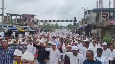 মৰাণ: জনজাতিকৰণৰ দাবীত মৰাণত বিশাল গণসমাবেশ আৰু প্ৰতিবাদী সমদল কৰিলে চুতীয়া জনগোষ্ঠী শ শ  ৰাইজে