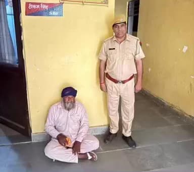 सीकरी: सीकरी पुलिस ने अवैध हथकढ़ शराब के मामले में फरार आरोपी को किया गिरफ्तार