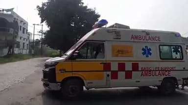 बाजपुर: रेलवे स्टेशन के निकट मोबाइल छीनकर भागे चोर को पकड़ने के प्रयास में युवती हड़बड़ाकर गिरी, हुई घायल