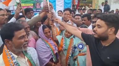 ভগবানগোলা ২: শিবনগর হাটে সিপিএমের প্রধানসহ সাত সদস্যের তৃণমূলে যোগদান, রাজনৈতিক মহলে চাঞ্চল্য