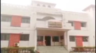 आदित्यपुर गम्हरिया: गम्हरिया थाना क्षेत्र के महुलडीह में पेड़ से लटका मिला शव, परिजनों ने जताई हत्या की आशंका